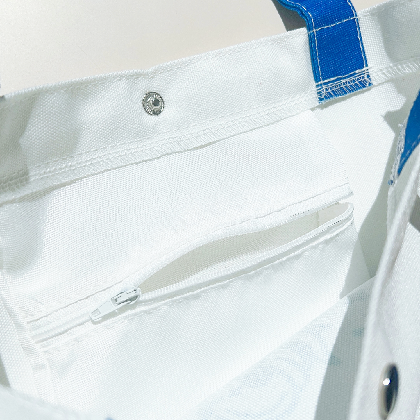 Oratrice Mecanique D'analyse Cardinale Tote Bag