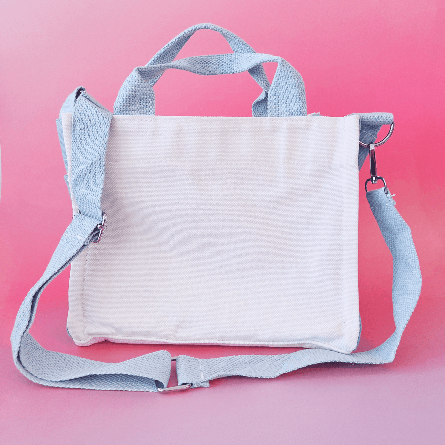 Phainon Messenger Bag